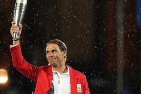 纳达尔布里斯班央视