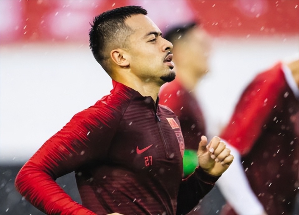 关于阿森纳转会期更衣室发声，志在中超名次提升，震撼外界，年轻球员得到机会的信息