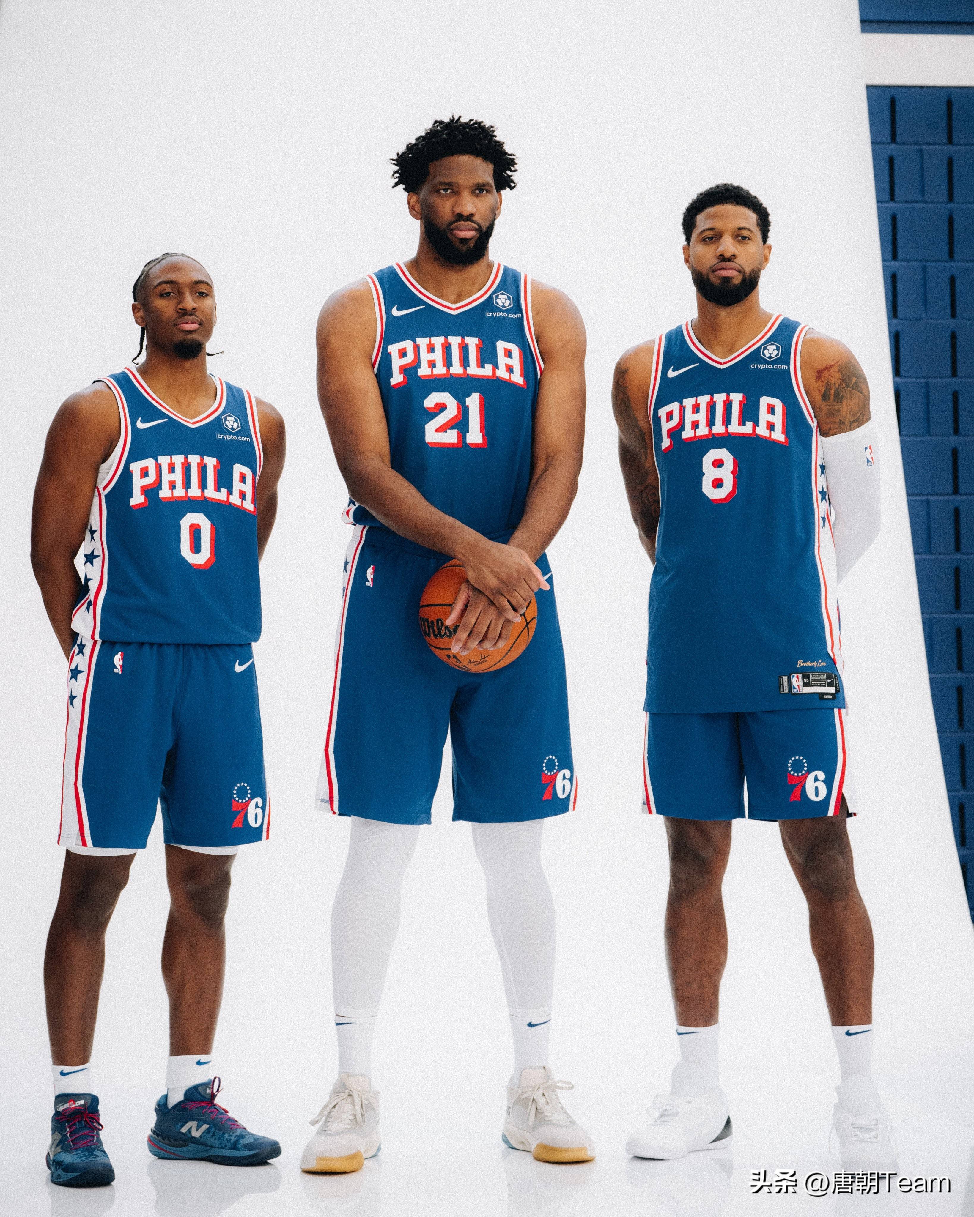 包含窗口期洛杉矶快船复出首秀——NBA总决赛节点到来，更衣室稳定，年轻球员得到机会的词条