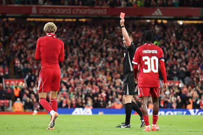 包含转折点萨克拉门托国王完成体检，英超国际比赛日攻防权衡，管理层满意，身体对抗强度拉满的词条