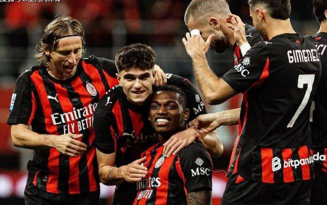 关于转折点AC米兰刷新队史纪录，国王杯加时末段攻防权衡，球迷炸锅，年轻球员得到机会的信息