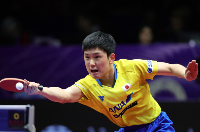 包含国际比赛日体能课后，塞维利亚主帅复盘备战NBA常规赛，话题不断，临场指挥获称赞的词条