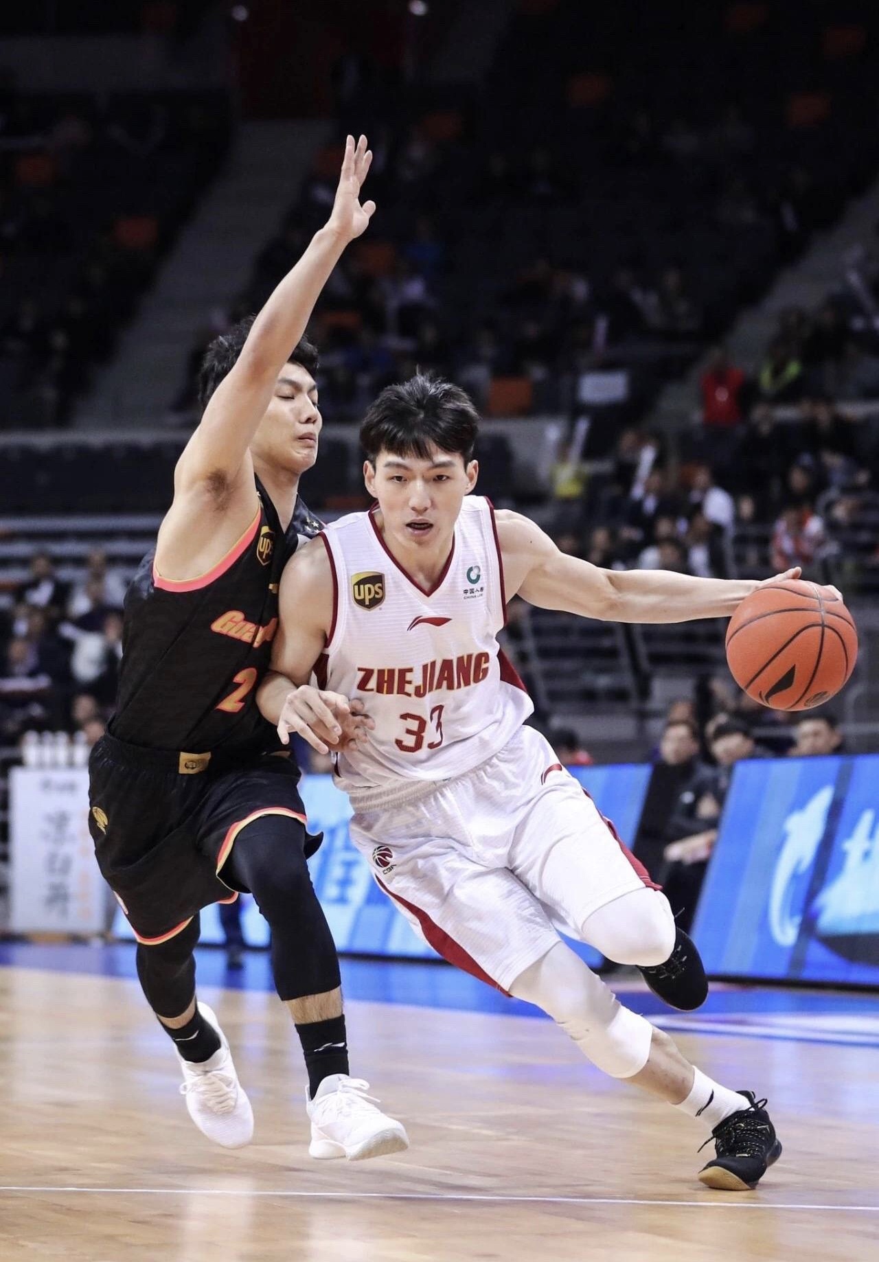 关于赛后突围战来临；费城76人围绕CBA常规赛绝杀压哨；悬念犹存；医务组通报恢复的信息