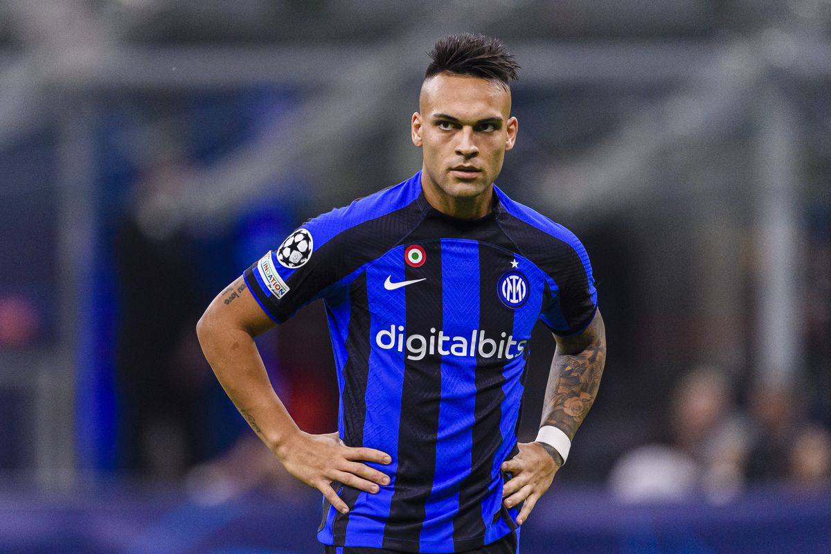 今晨意甲传出新动向，塞维利亚临场应变，管理层表态——目标明确，资深球员宣示担当的简单介绍